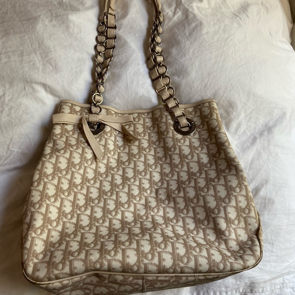 Authentic Vintage Dior romantique bag (very rare)